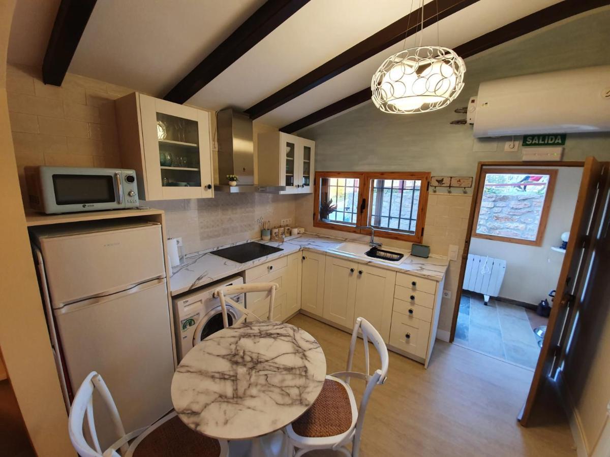 Casa Rural Manitoba Luxe Buenache de la Sierra Bagian luar foto